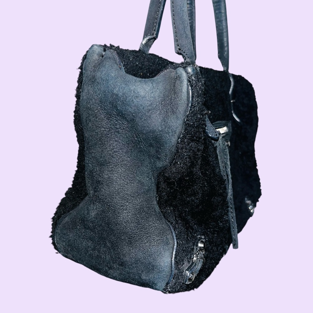 Balenciaga: Sherpa Suede Wool Shearling Mini Tote Bag (Black) - Picture 12 of 16